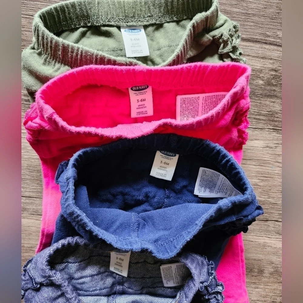 Old Navy 3 To 6 Month Kids Ruffle Leggings Pants Bundle